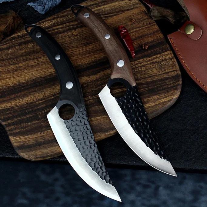 Huusk Knives Review 
