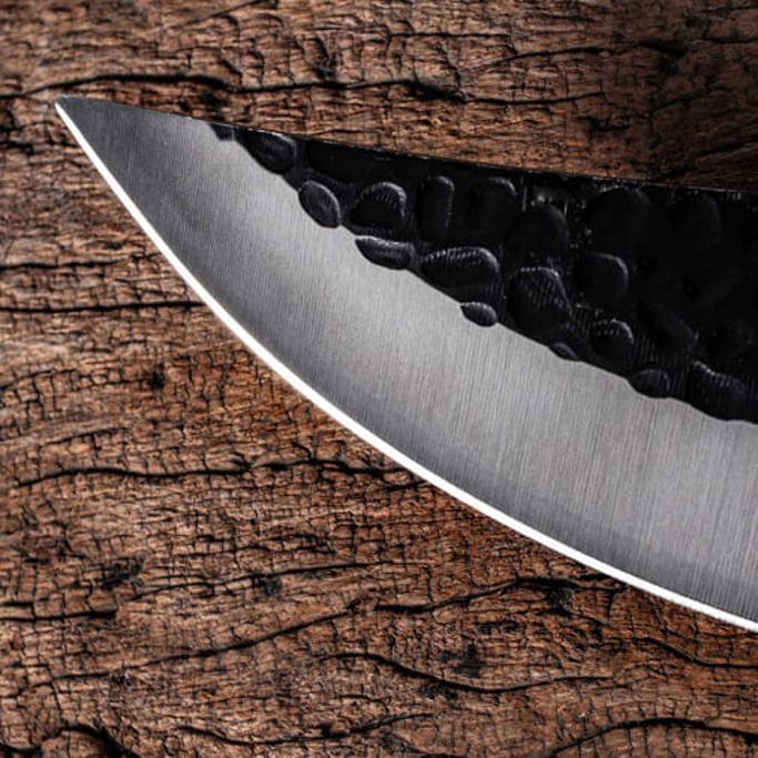 Huusk Knives Review 
