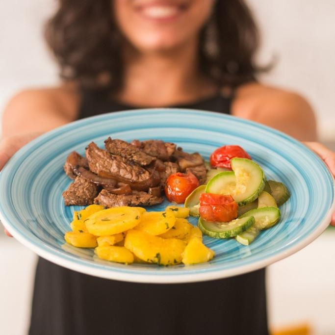 Noom vs MyFitnessPal Review