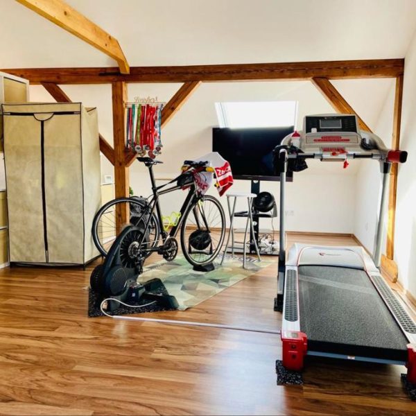 can you use zwift on a peloton bike