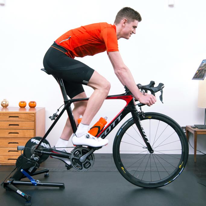 Peloton vs Zwift Review