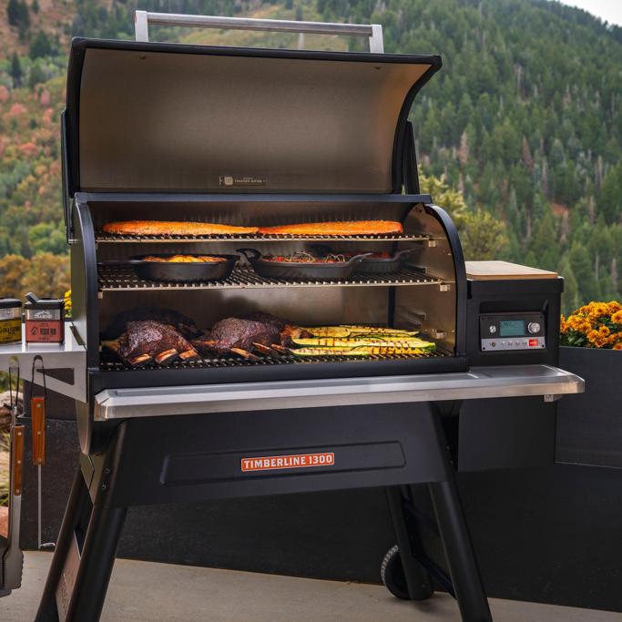 Pit Boss vs Traeger Review