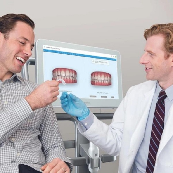 Smile Direct Club vs Invisalign Review Must Read This Before Buying