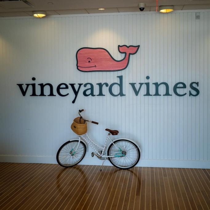 Vineyard Vines Review
