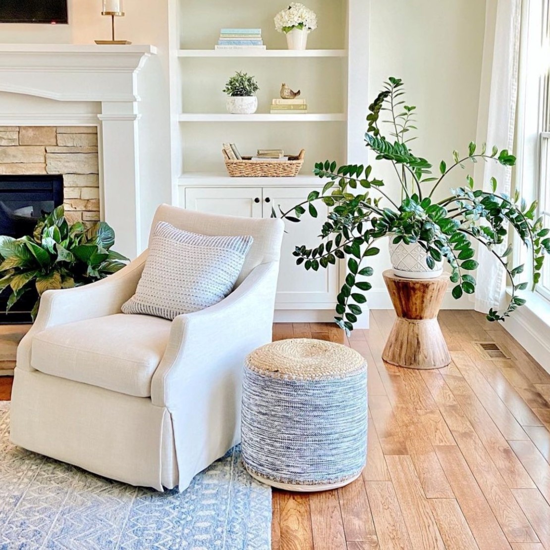 Universal Furniture Review Must Read This Before Buying