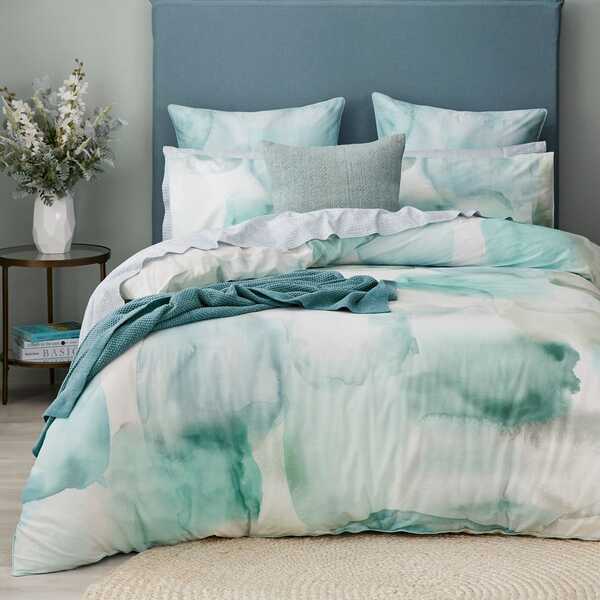 Bed Bath and Table Evienne Quilt Cover Review 