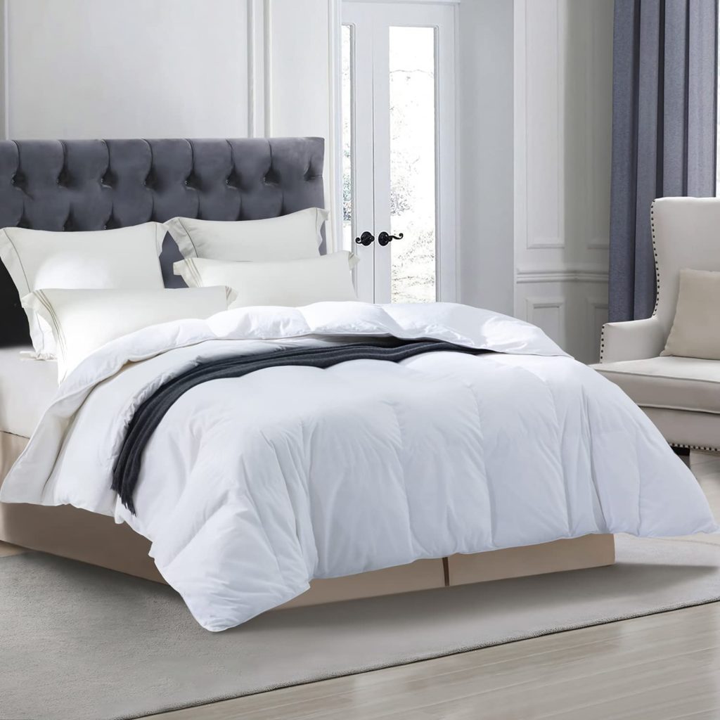 Amazon Brand - Pinzon All-Season Ultra Soft Down Comforter Duvet Insert, 100% Cotton, Medium Warmth for All Season - White, Queen