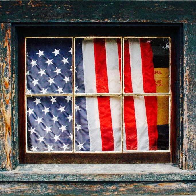 American Flags Review
