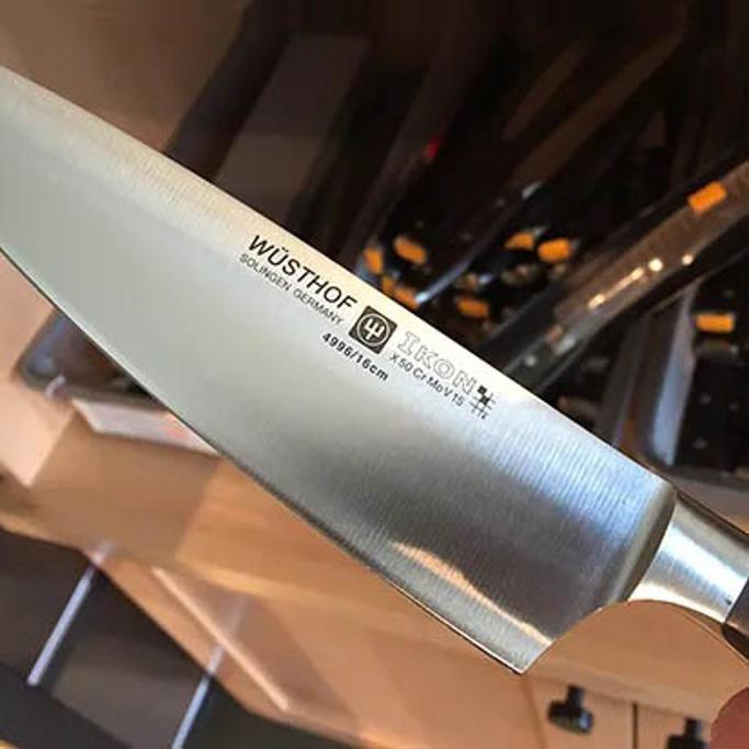 Zwilling vs Wüsthof Review