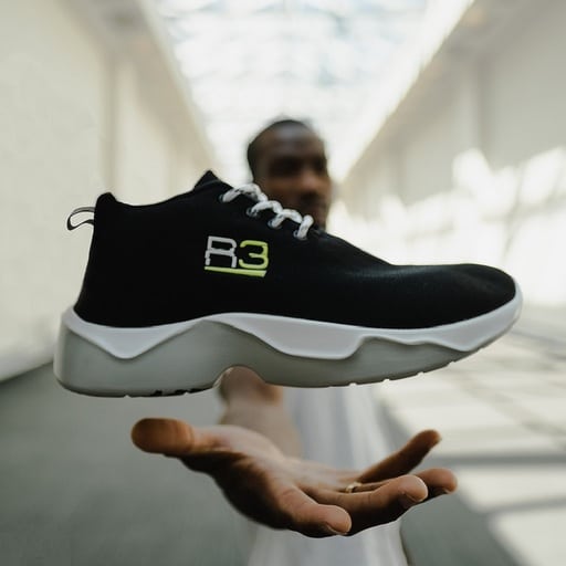 10 Best Sustainable Sneaker Brands