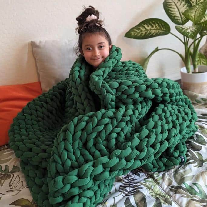 Nuzzie Weighted Blanket Review