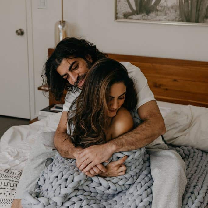 Nuzzie Weighted Blanket Review