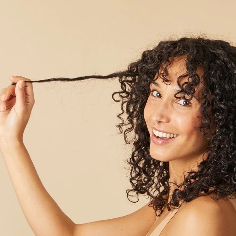 Curly Hair Layers Before and After: A Transformative Look