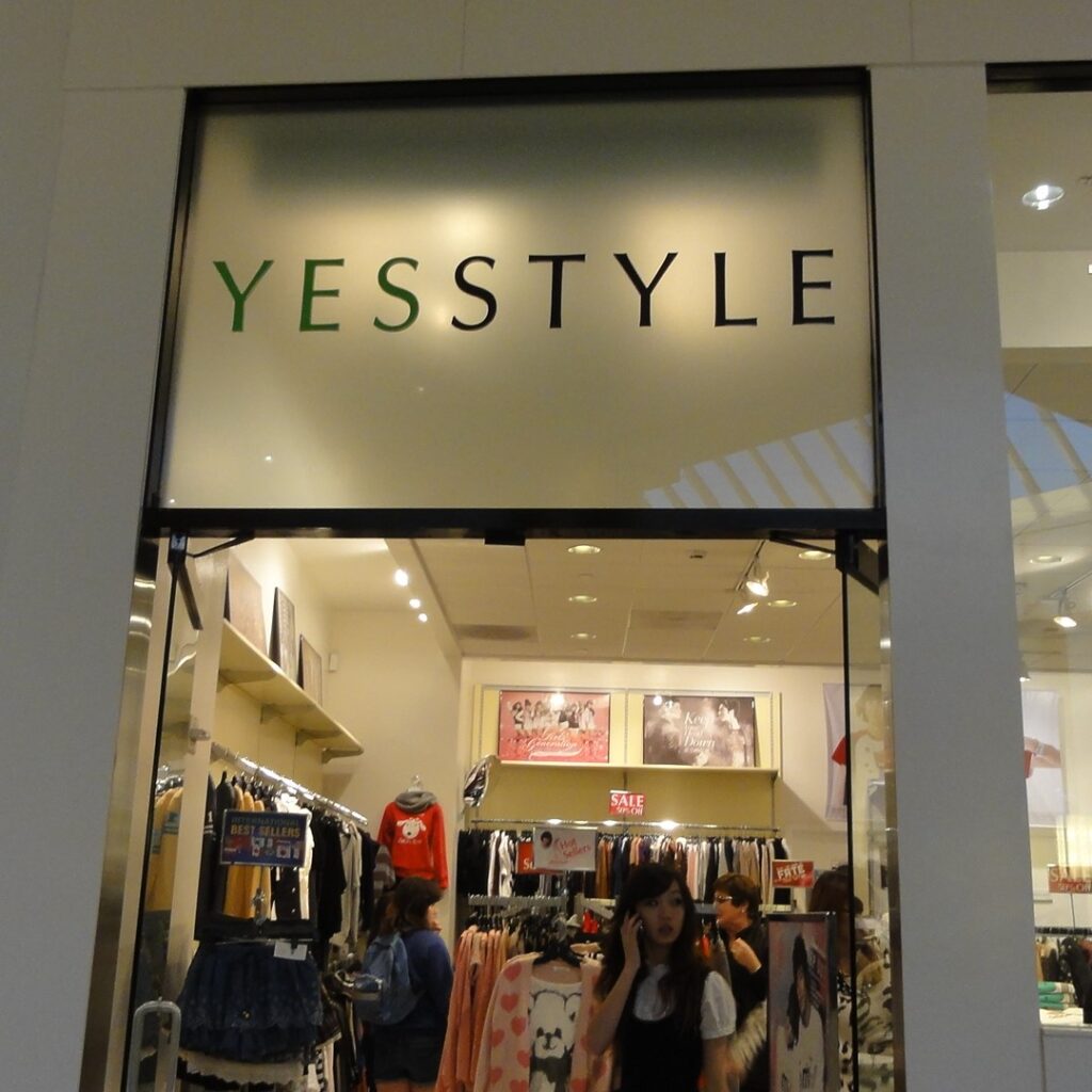 Stores Similar to Nordstrom Rack for Affordable Fashion Finds