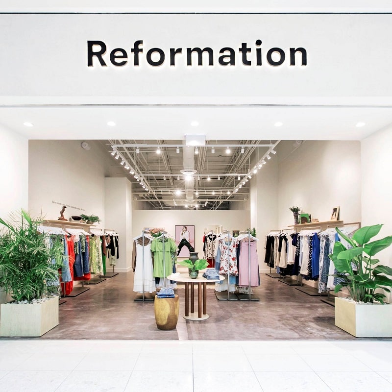 Stores Like J.Crew: Affordable Alternatives for Fashionable Clothes