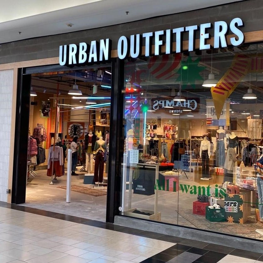 Top 10 Alternative Stores Similar to Hot Topic 7 Top 10 Alternative Stores Similar to Hot Topic