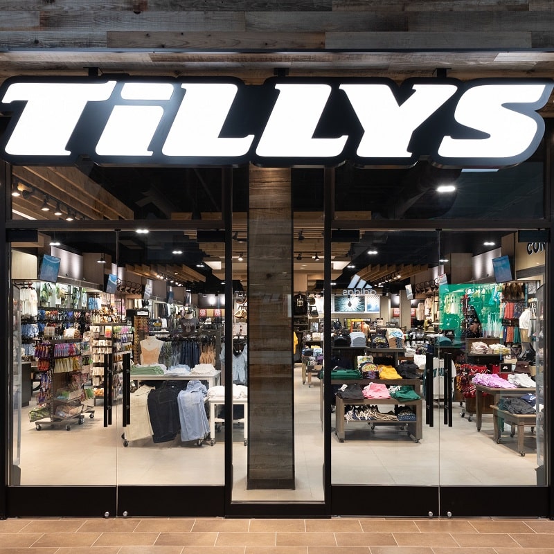 Top 10 Similar Stores to Tillys for Trendy Clothing and Accessories