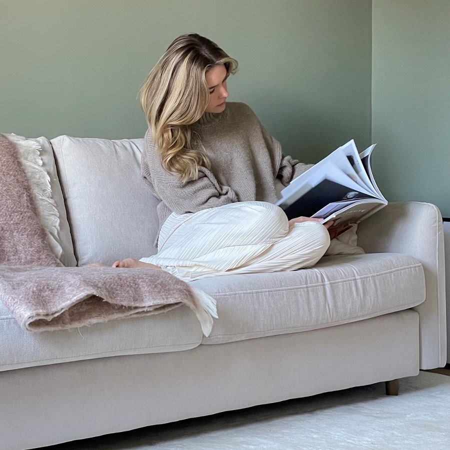 Snug Sofa Review: A Comprehensive Look at Comfort, Durability, and Style