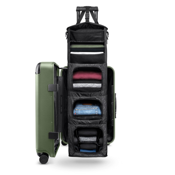 Solgaard Carry-On Closet Plus Review