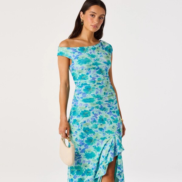 ASTR the Label Clothing Review 5 ASTR the Label Off Shoulder Ruched Dress Review