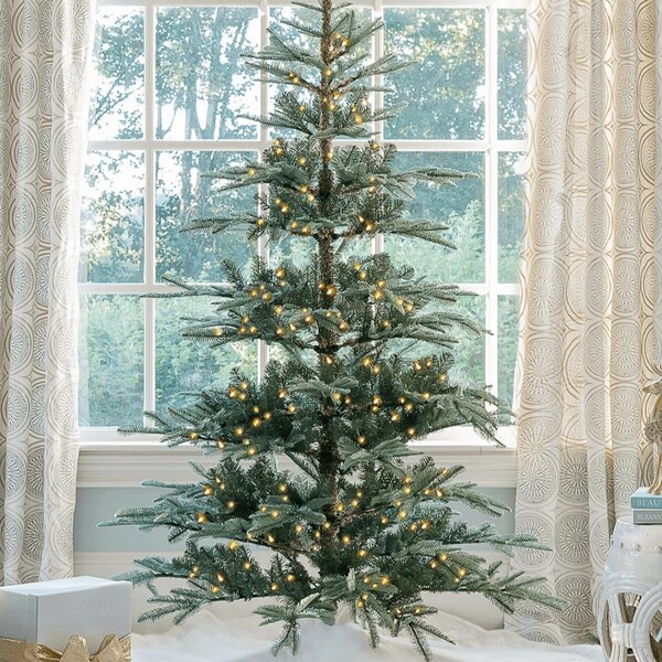 King of Christmas Review