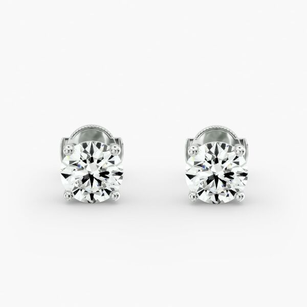 Holiday Jewelry Trends for 2025: Sparkle This Season with Blue Nile