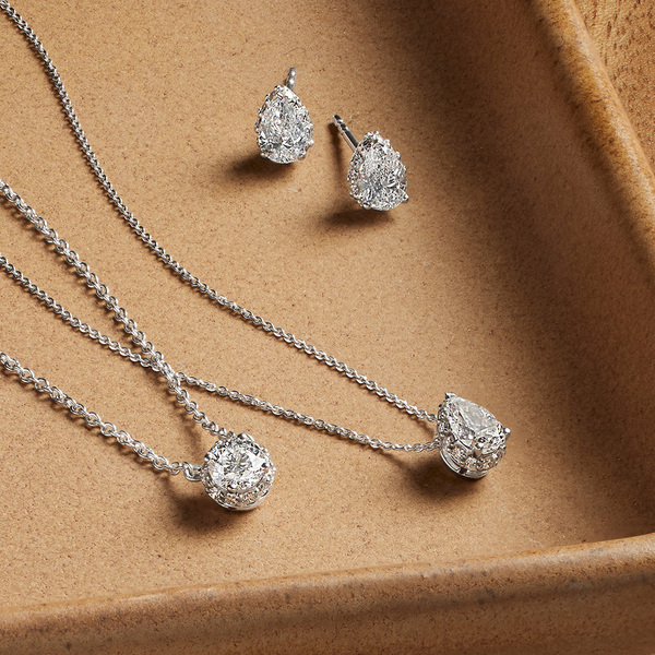 Holiday Jewelry Trends for 2024