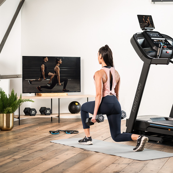 Horizon fitness 7 0at treadmill 2025 redefining affordable high tech