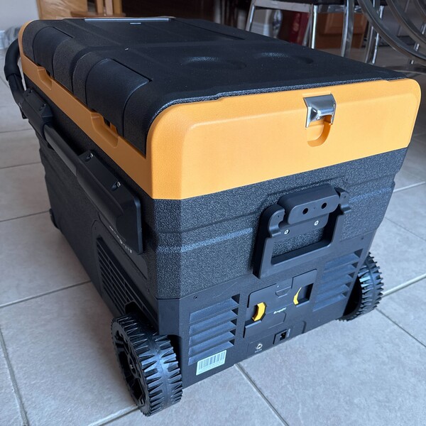 BougeRV CRD35 37QT 12 Volt Dual Zone Car Refrigerator Review 9 BougeRV CRD35 37QT 12 Volt Dual Zone Car Refrigerator Review