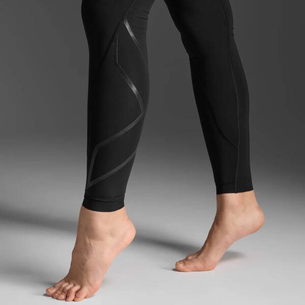 PP Persephone vs. 2XU Recovery Compression Leggings: Which Should You Choose? 14 PP Persephone vs 2XU