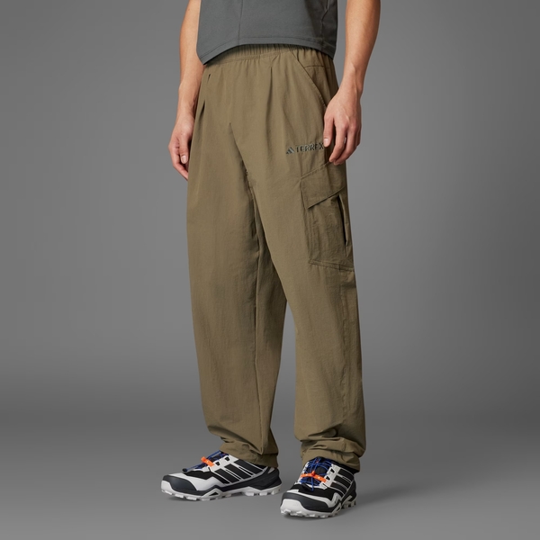 Stylish & Functional: Best Adidas Gifts for Athleisure Enthusiasts