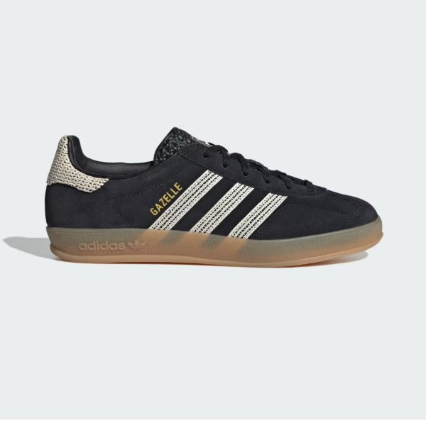 adidas Gazelle vs. Samba: Which adidas Classic is Right for You? 5 Adidas Gazelle vs. Samba: Which Adidas Classic is Right for You?