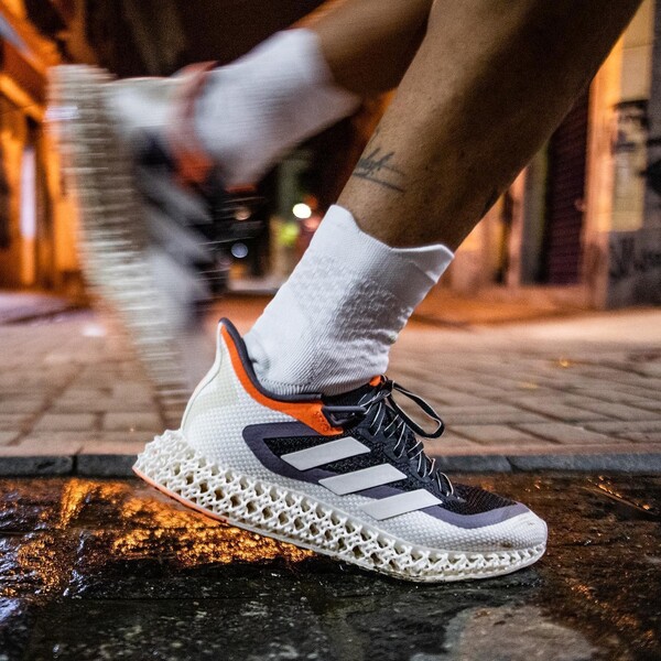 Adidas vs Puma: Which Brand Has the Edge in Style and Performance?