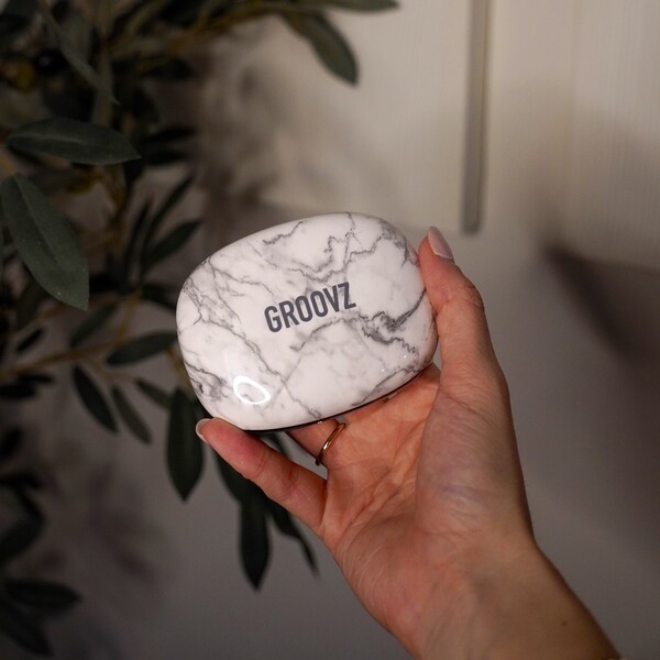 Groovz Audio vs JBL Wireless Earbuds and Headphones: Which Wireless Brand Gets It Right for Daily Use?