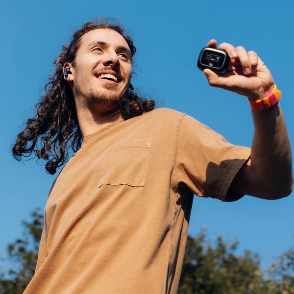 Groovz Audio vs JBL Wireless Earbuds and Headphones: Which Wireless Brand Gets It Right for Daily Use?