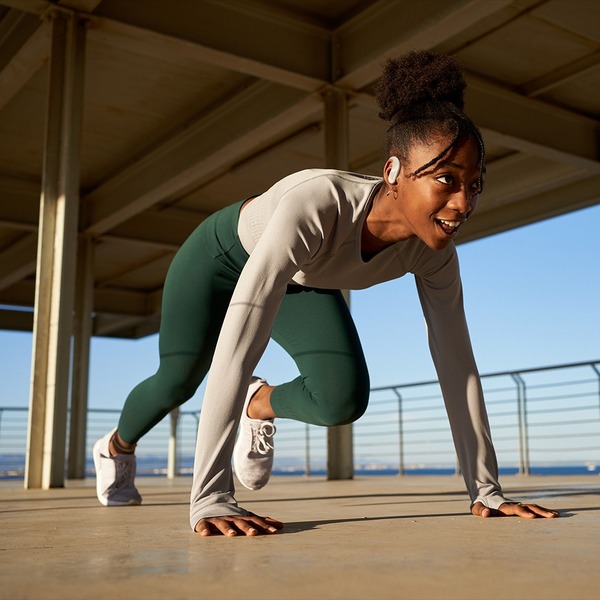 Groovz Audio vs JBL Wireless Earbuds and Headphones: Which Wireless Brand Gets It Right for Daily Use?