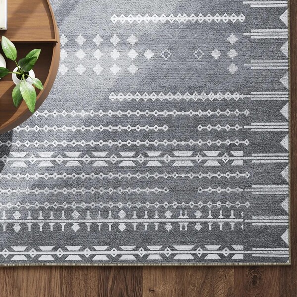  Leo Washable Rug Review