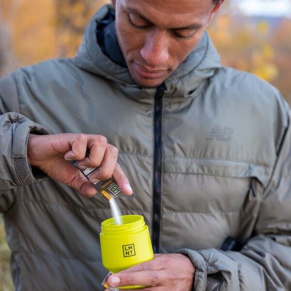 Harlo vs LMNT: Which is a Better Pick for Daily Performance?