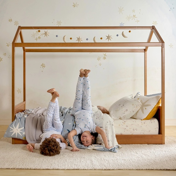 Maxtrix vs Nestig Kids Beds: Which Bed Gets You Past the Toddler Years?