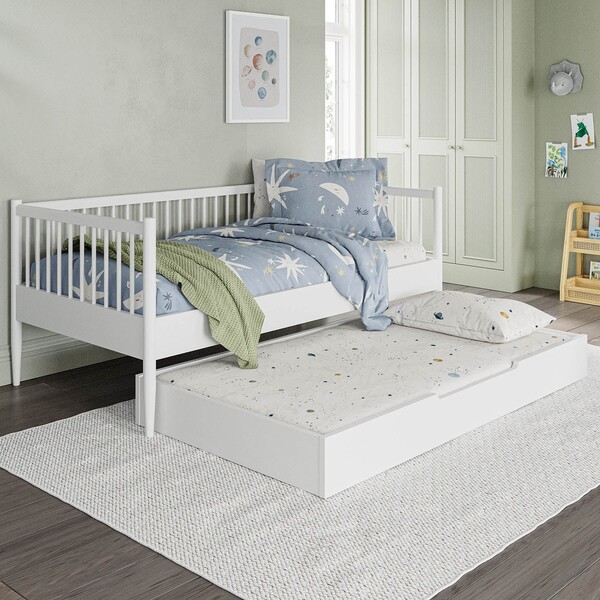 Maxtrix vs Nestig Kids Beds: Which Bed Gets You Past the Toddler Years?