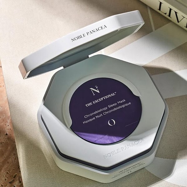 Noble Panacea vs Augustinus Bader