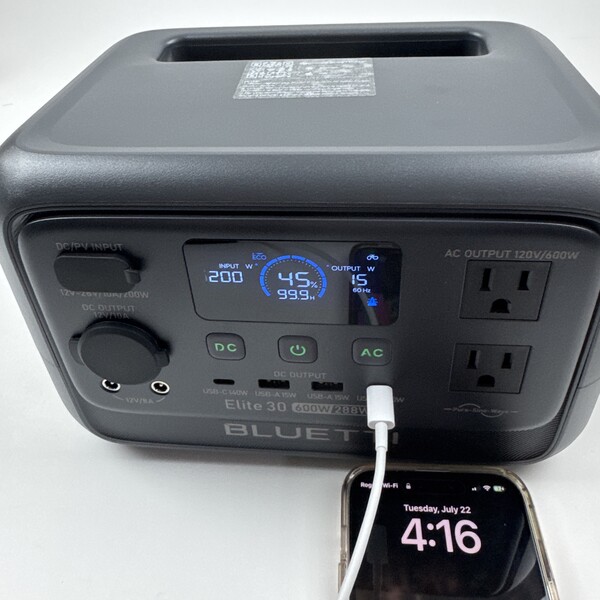 BLUETTI Elite 30 V2 Portable Power Station Review: A Lightweight Power That Doesn’t Feel Cheap