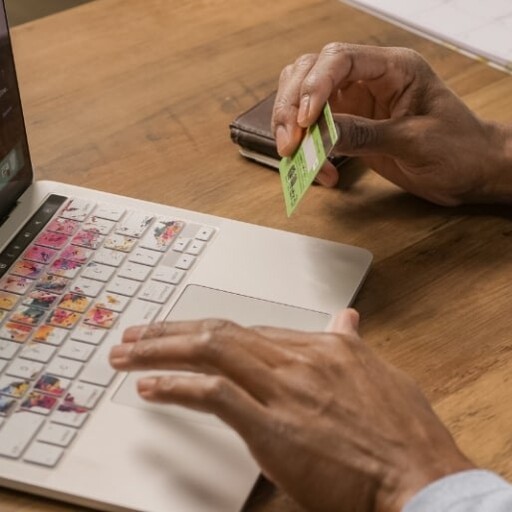 InsureMyTrip vs. SquareMouth: How They Compare on Options, Support, and Benefits 14 InsureMyTrip vs. SquareMouth