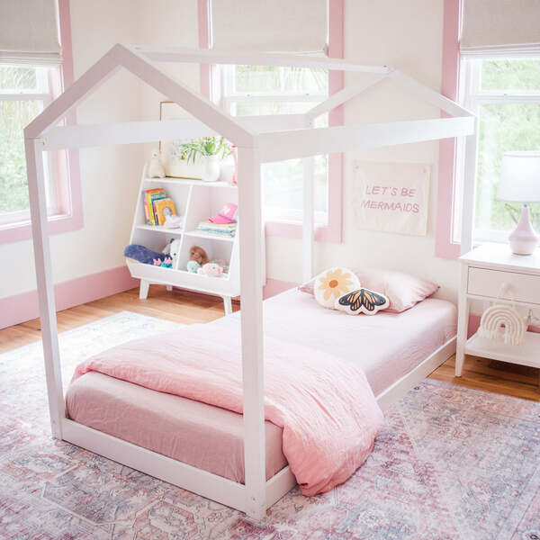 Max & Lily Review