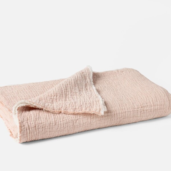 10 Best non-toxic gifts for your home