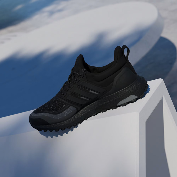 adidas Ultraboost vs. ASICS NOVABLAST: The Marathon Cushion Battle Everyone Talks About 21 adidas Ultraboost vs. ASICS NOVABLAST: The Marathon Cushion Battle Everyone Talks About