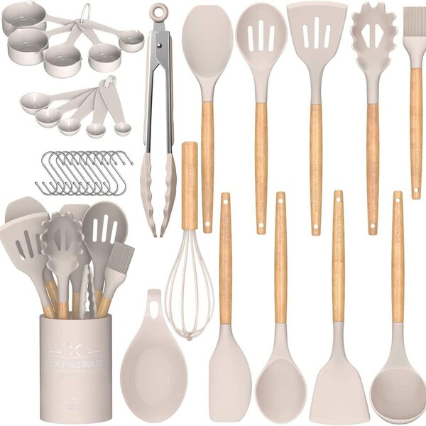 Kitchen Refresh: A Gift Guide for Home Chefs