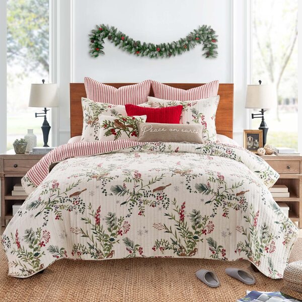 Luxury Bedding Gifts for the Holidays You Can’t Miss in 2025 4 Luxury Bedding Gifts for the Holidays
