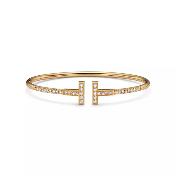 10 Gorgeous Jewelry Gifts Worth Buying This Black Friday 6 10 Gorgeous Jewelry Gifts Worth Buying This Black Friday