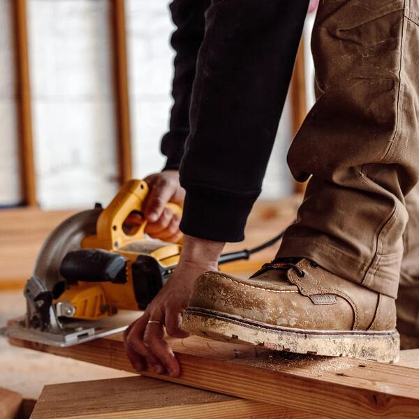 Brunt Workwear vs Red Wing